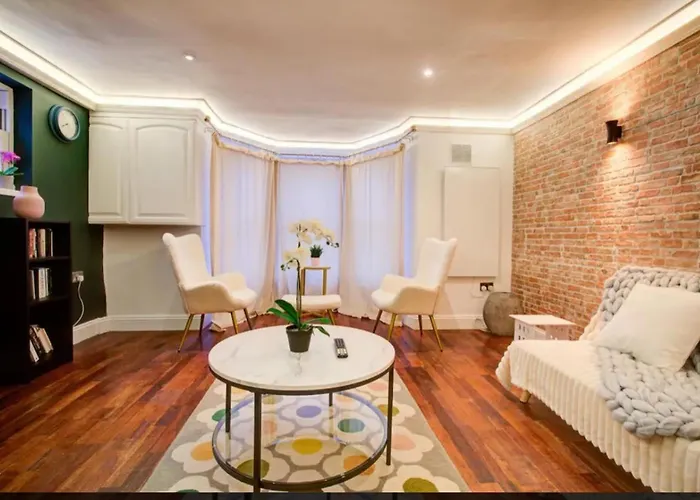 Beautiful Oasis 1 Bed Sleeps 3