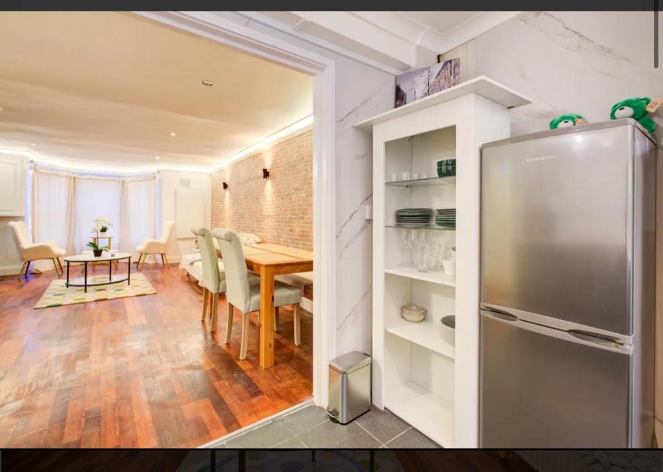 Beautiful Oasis 1 Bed Sleeps 3 Londra